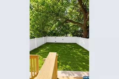 95 Claremont Avenue, Jersey City, NJ 07305 - Photo 16