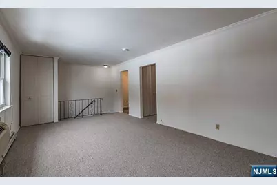 127 Regency Park, Ramsey, NJ 07446 - Photo 6
