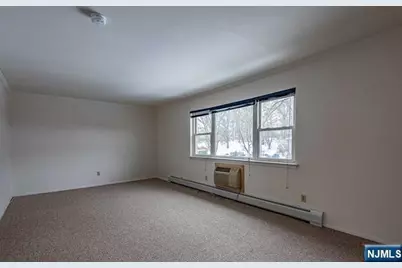 127 Regency Park, Ramsey, NJ 07446 - Photo 4