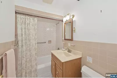 39-18 Jasper Road, Fair Lawn, NJ 07410 - Photo 10
