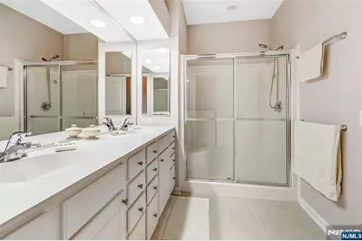 5223 Warrens Way, Wanaque, NJ 07465 - Photo 12