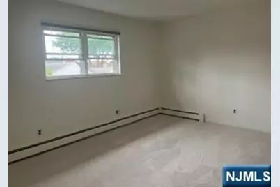 417 2nd Street 2nd Floor #2nd Floor, Palisades Park, NJ 07650 - Photo 8
