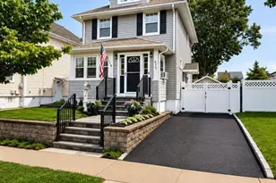 439 Lake Ave, Lyndhurst Township, NJ 07071 - Photo 1