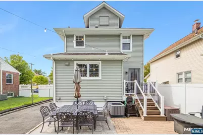 439 Lake Avenue, Lyndhurst Township, NJ 07071 - Photo 28