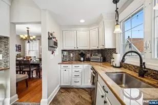 439 Lake Ave, Lyndhurst Township, NJ 07071 - Photo 16