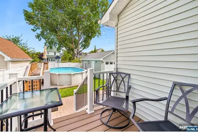 439 Lake Avenue, Lyndhurst Township, NJ 07071 - Photo 30