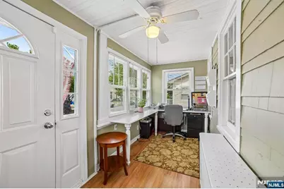439 Lake Avenue, Lyndhurst Township, NJ 07071 - Photo 4