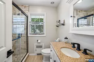 439 Lake Ave, Lyndhurst Township, NJ 07071 - Photo 18