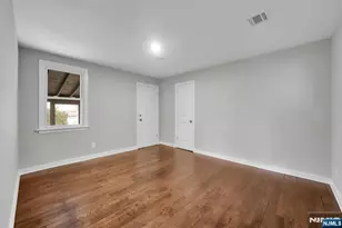 164 New York Ave, Dumont, NJ 07628 - Photo 10
