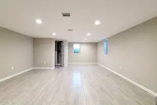 164 New York Ave, Dumont, NJ 07628 - Photo 12