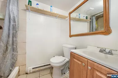 247 Hope Avenue, Passaic, NJ 07055 - Photo 20