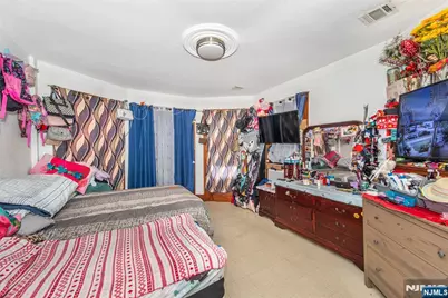 247 Hope Avenue, Passaic, NJ 07055 - Photo 12
