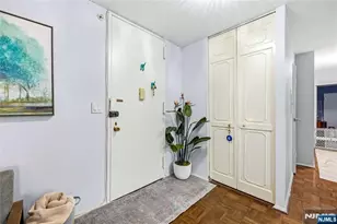 200 Winston Dr 2207, Cliffside Park, NJ 07010 - Photo 6