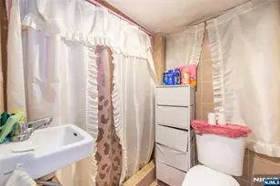 254 Franklin St, Bloomfield, NJ 07003 - Photo 12