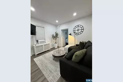 243 Lincoln Avenue 2 #2, Cliffside Park, NJ 07010 - Photo 2