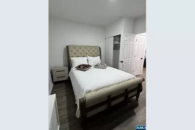243 Lincoln Avenue 2 #2, Cliffside Park, NJ 07010 - Photo 4