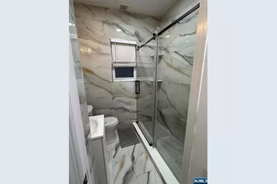 243 Lincoln Avenue 2 #2, Cliffside Park, NJ 07010 - Photo 6