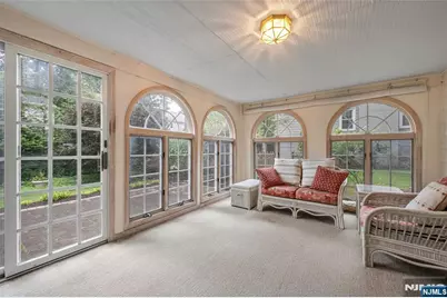401 Hamilton Road, Ridgewood, NJ 07450 - Photo 8