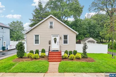 60 Palisade Avenue, Emerson, NJ 07630 - Photo 2