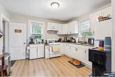 60 Palisade Avenue, Emerson, NJ 07630 - Photo 10