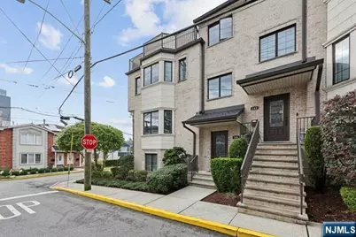 140 Cedar Street, Fort Lee, NJ 07024 - Photo 2