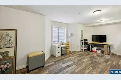 140 Cedar Street, Fort Lee, NJ 07024 - Photo 22