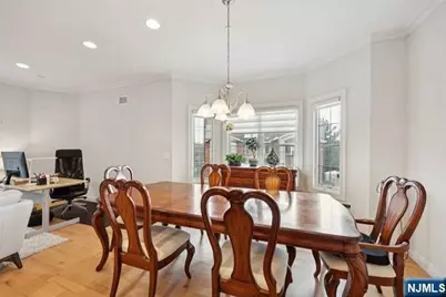 140 Cedar Street, Fort Lee, NJ 07024 - Photo 8