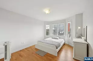 140 Cedar St, Fort Lee, NJ 07024 - Photo 18