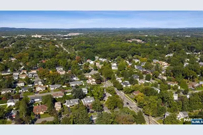 813 Ridgewood Avenue, Oradell, NJ 07649 - Photo 38