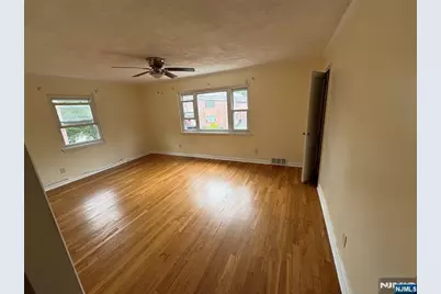 138 Midland Place Second Floor #Second floor, Newark, NJ 07106 - Photo 2
