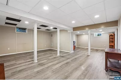 489 Adler Way, Paramus, NJ 07652 - Photo 26