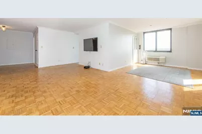 344 Prospect Avenue 6E #6E, Hackensack, NJ 07601 - Photo 8