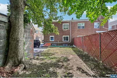 183 Norman Road, Newark, NJ 07106 - Photo 32
