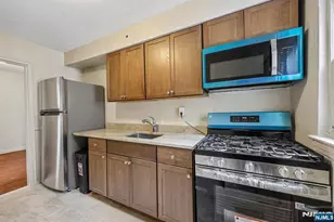 183 Norman Rd, Newark, NJ 07106 - Photo 14