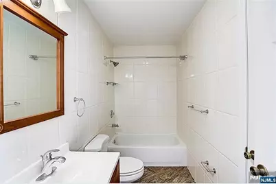 135 38th 404 #404, Union City, NJ 07087 - Photo 10