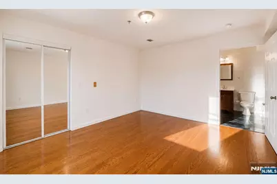 135 38th 404 #404, Union City, NJ 07087 - Photo 8