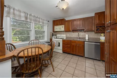 52 Aspen Lane, West Milford, NJ 07480 - Photo 12
