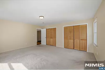 31 Vivian Avenue, Emerson, NJ 07630 - Photo 16