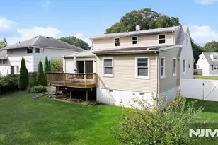31 Vivian Ave, Emerson, NJ 07630 - Photo 42