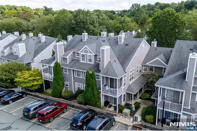1293 Paddington Road A2 #A2, Mahwah, NJ 07430 - Photo 1