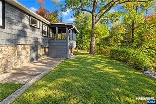 15 Allegheny Ave, West Milford, NJ 07480 - Photo 28