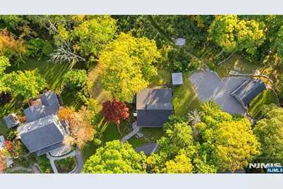 15 Allegheny Avenue, West Milford, NJ 07480 - Photo 34