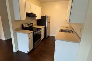 40 Washington Ave B4, Dumont, NJ 07628 - Photo 2