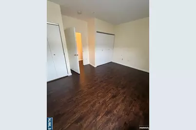 40 Washington Avenue B4 #B4, Dumont, NJ 07628 - Photo 4