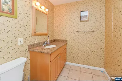 10 Sieber Court, Bergenfield, NJ 07621 - Photo 24