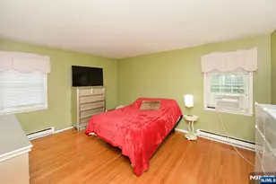 10 Sieber Ct, Bergenfield, NJ 07621 - Photo 20