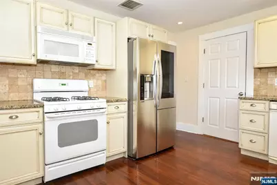 36 Hines, Mahwah, NJ 07430 - Photo 14