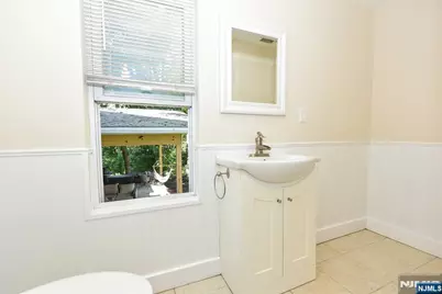 36 Hines, Mahwah, NJ 07430 - Photo 16