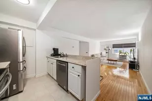333 Grand Ave 1N, Palisades Park, NJ 07650 - Photo 1