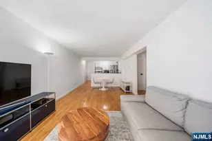 333 Grand Ave 1N, Palisades Park, NJ 07650 - Photo 4